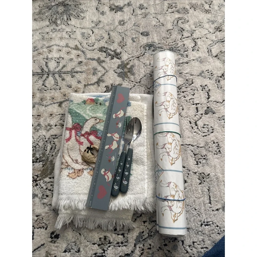 Vintage Country Goose Kitchen Magic Cover 90 X 16 Magnet Ruler Linens Cultlery